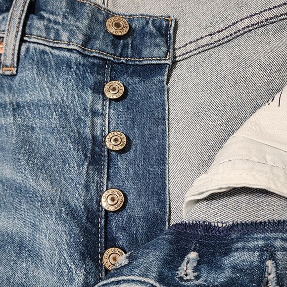 NWT GAP Womens Cheeky Straight High Rise Jeans Blue Button Fly Size 28/6R - Picture 2 of 11